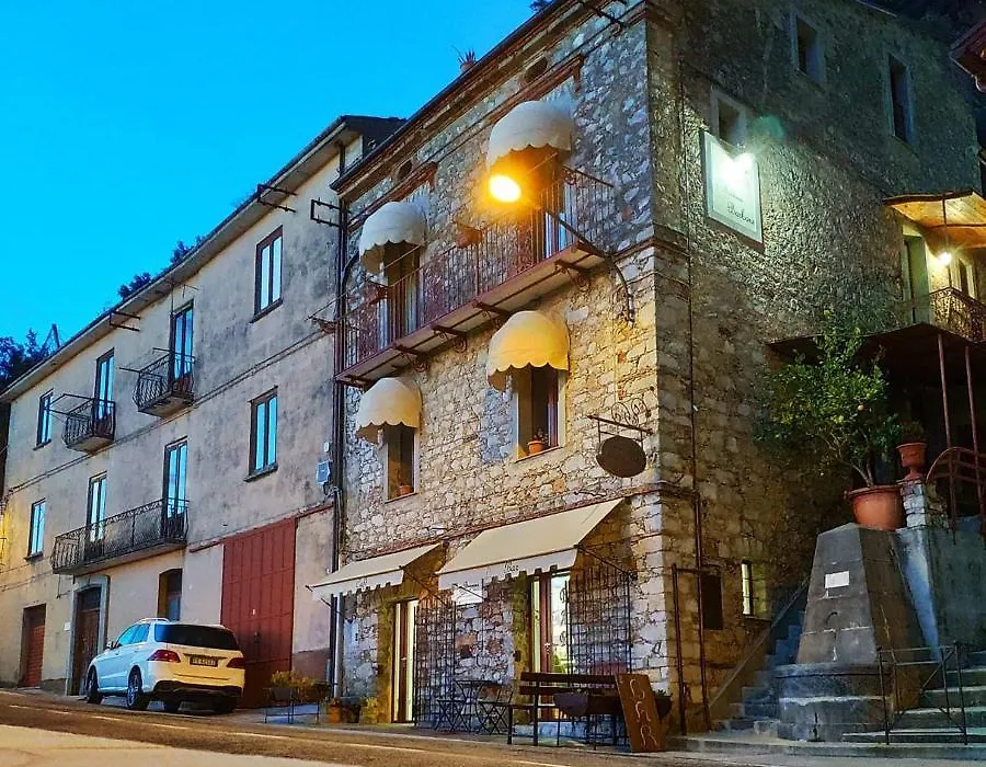 B&b La Fontana Borbone-1
